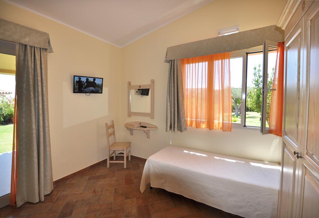 Affittacamere B&B La Villa Dei Graniti Villasimius Kültér fotó